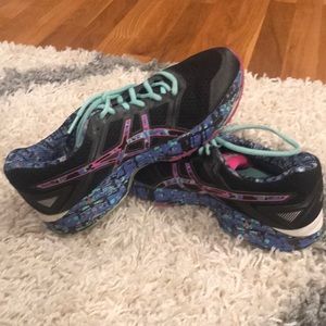 Women’s ASICS running shoes size 8